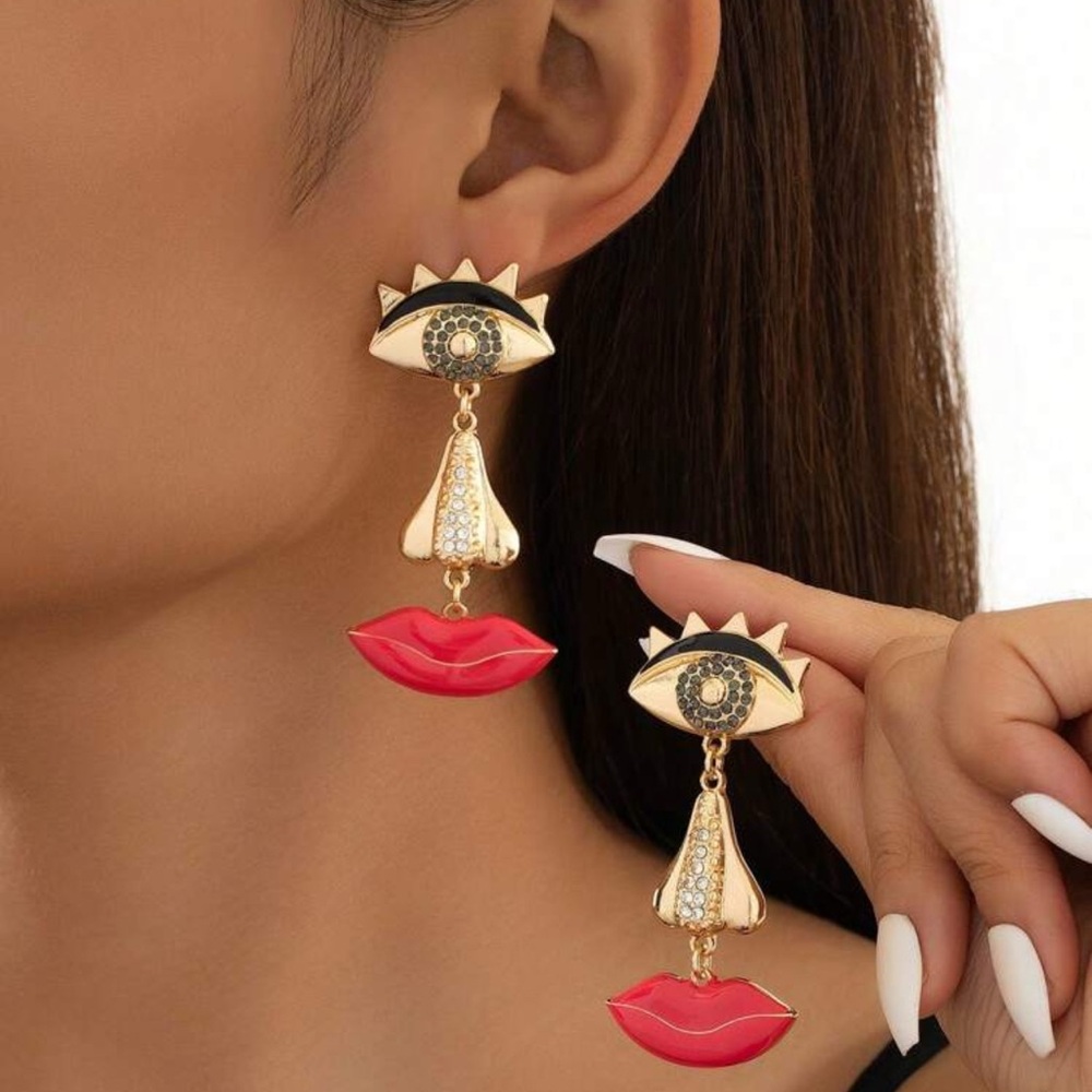 Chic Gold and Red Eye & Lip Earrings - Picture 1 of 4